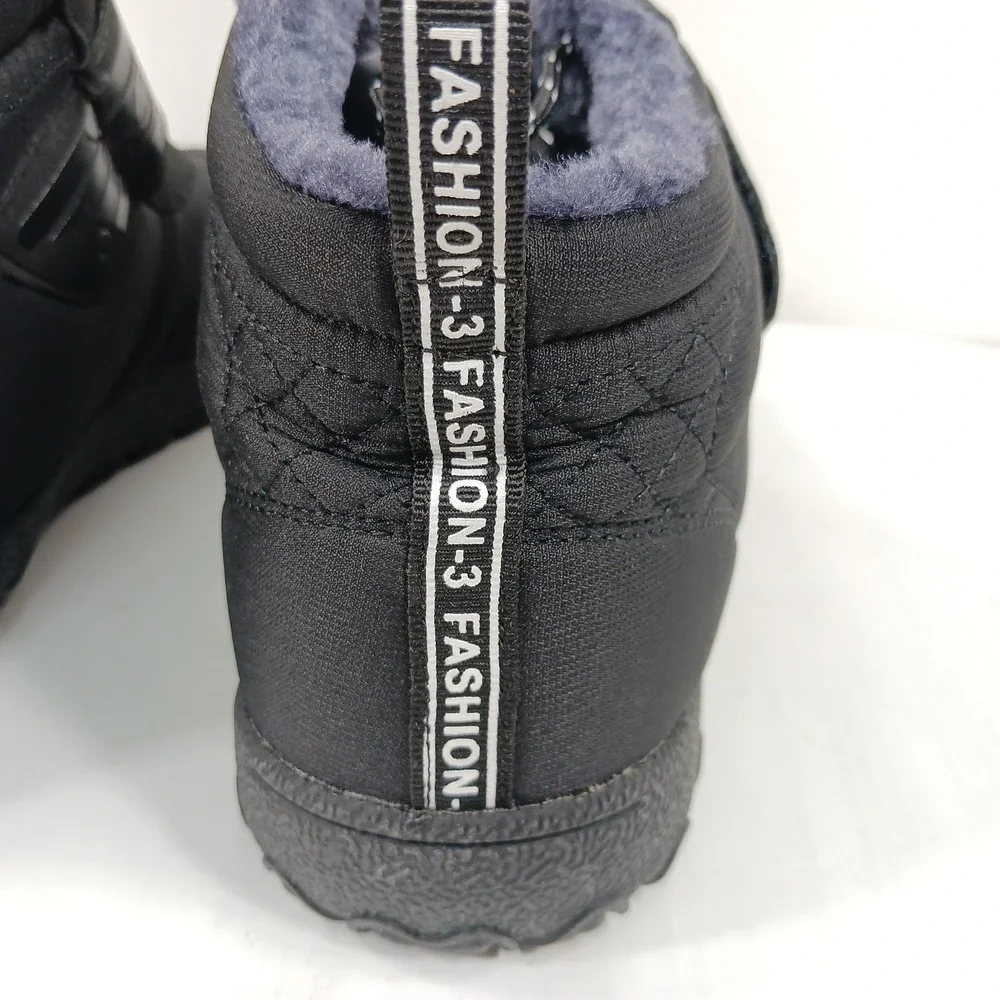 Sport Mens Black Faux Fur Lined Winter Snow Boots Quilted Bungee Strap Size 43